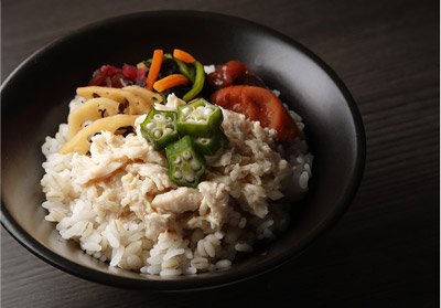 蒸し鶏と梅のクリーンヒットごはん