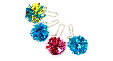 ポンポン付きバッグチャーム