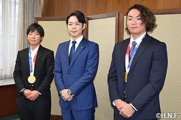 贈呈式の様子03