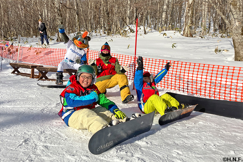 B・Bとウィンタースポーツを楽しむ様子③
