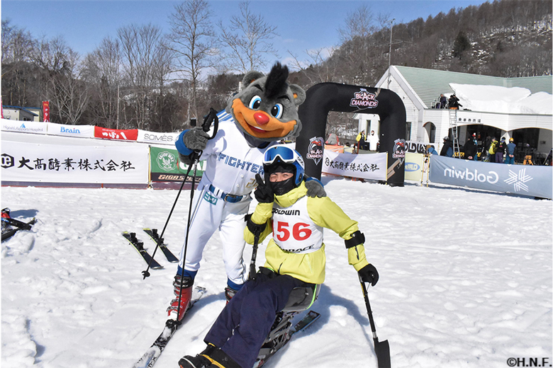 B・Bとウィンタースポーツを楽しむ様子④