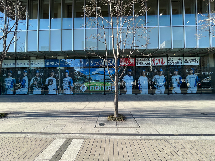 北洋銀行本店ウインドー大型ディスプレー02