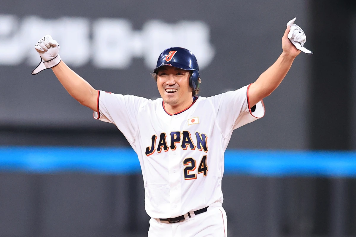 5回二塁打の内川