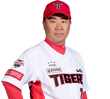 イ・ボムホ 選手