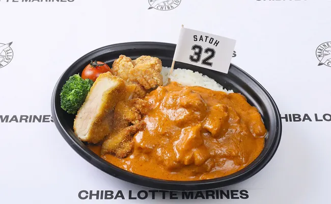 佐藤都志也のトリプルチキンカレー