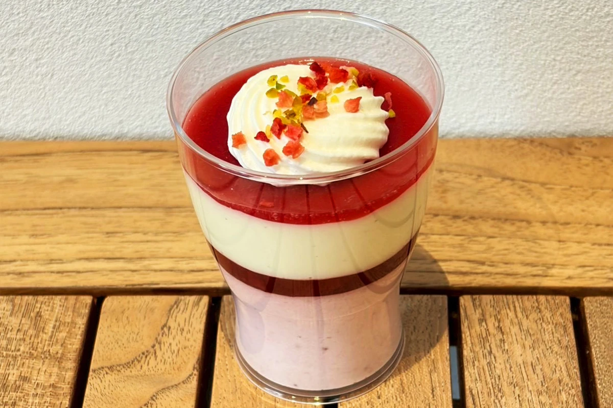 木苺といちごのバニラムース