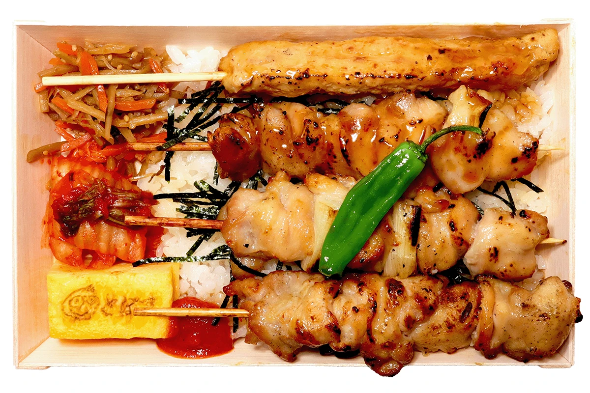 IZAKAYAとぽすの旨さ直球勝負！焼き鳥弁当