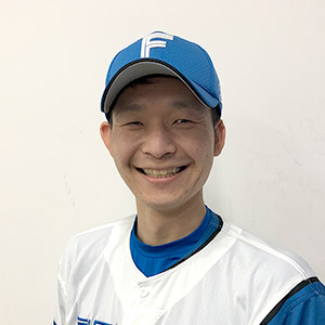 コーチ紹介 北海道日本ハムファイターズ