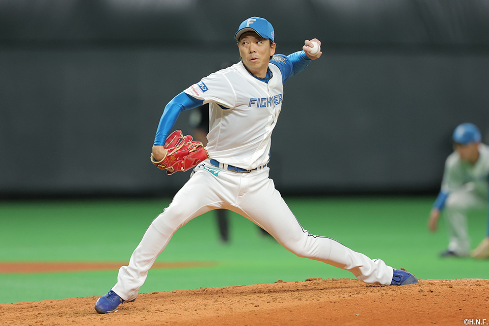 6回、三番手の宮西投手