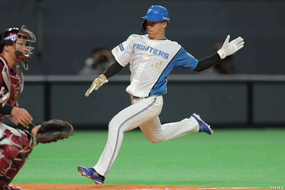 7回裏、生還する矢澤選手