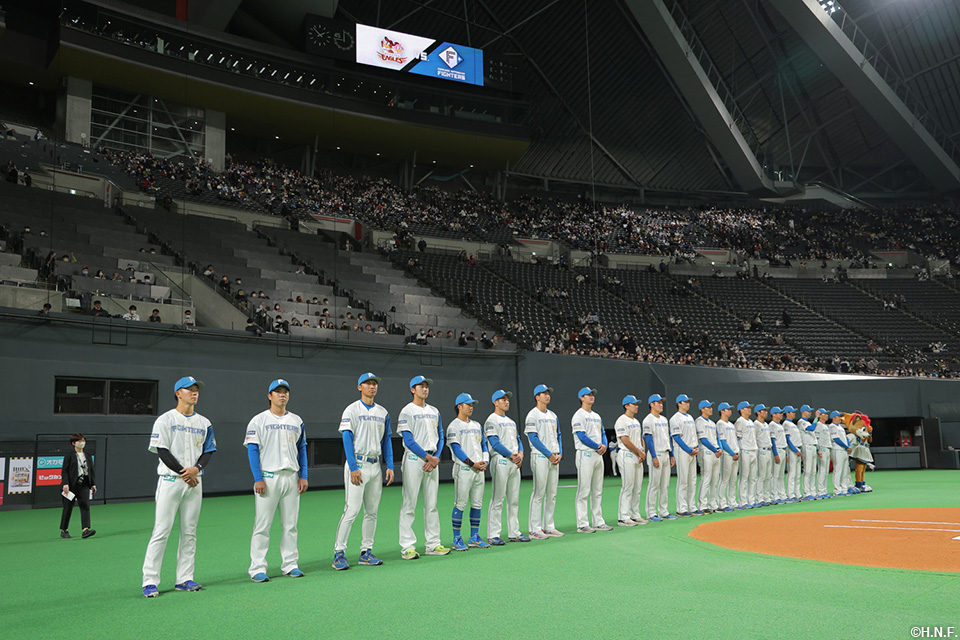 "新入団選手セレモニー02