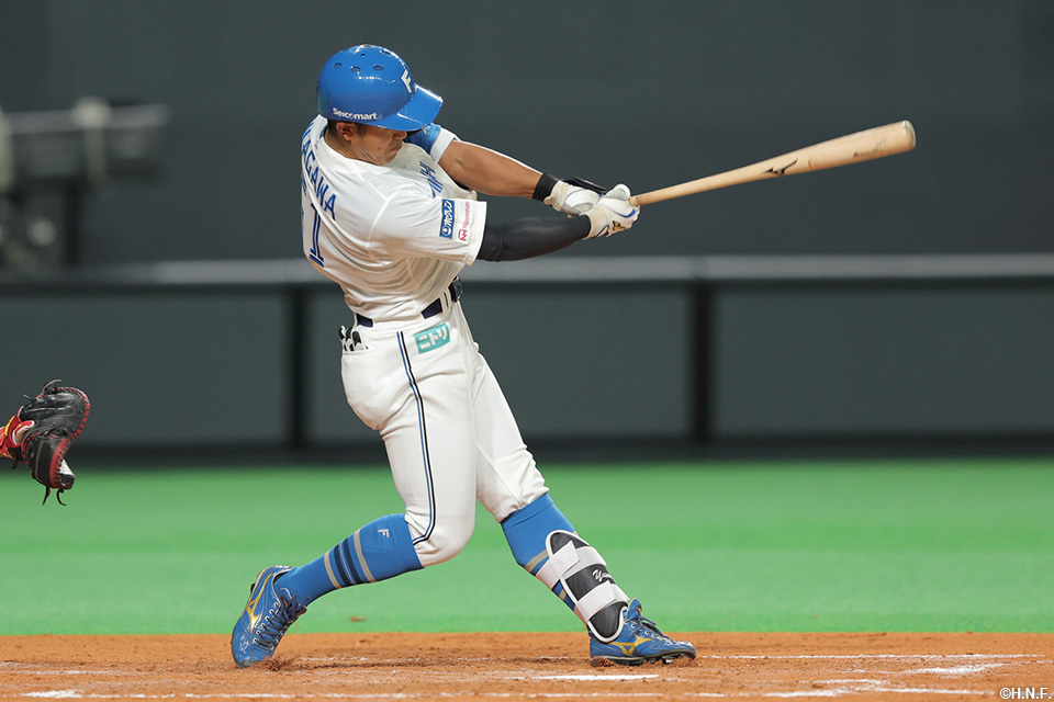 3回裏、二塁打を放つ今川選手