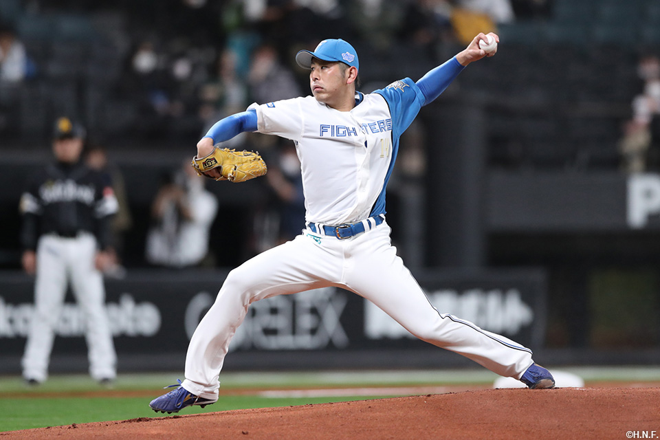 先発の加藤貴投手