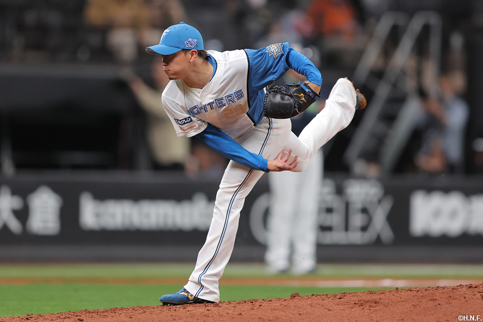 7回、二番手の井口投手