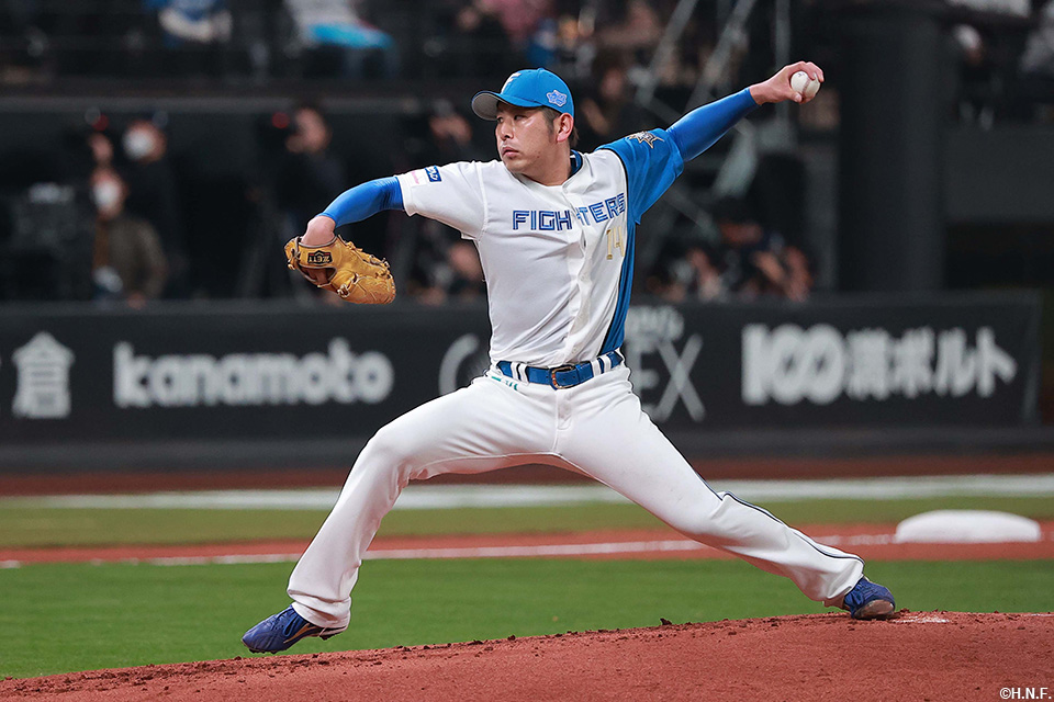 先発の加藤貴投手04