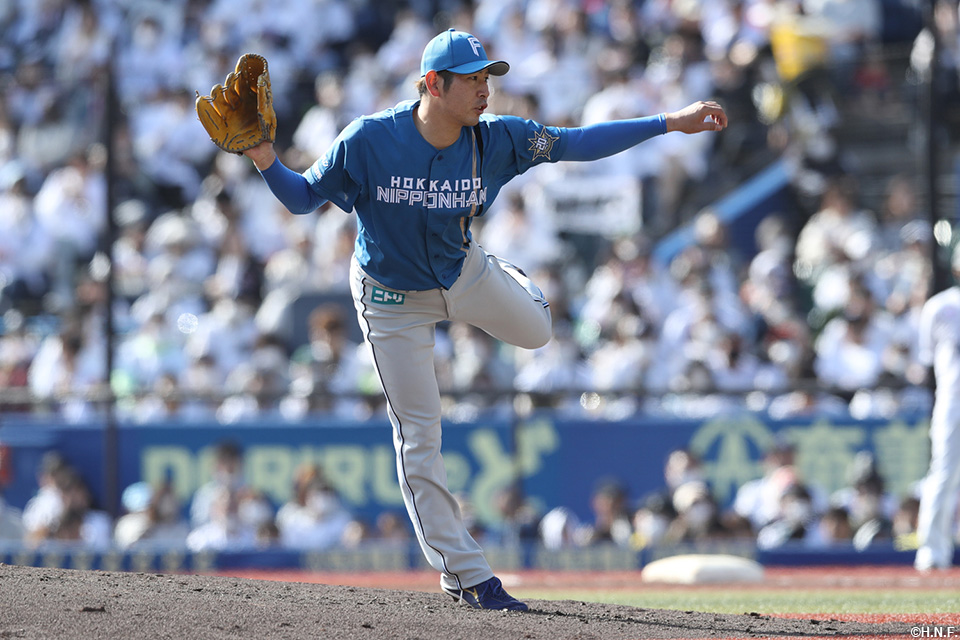 先発の加藤貴投手02