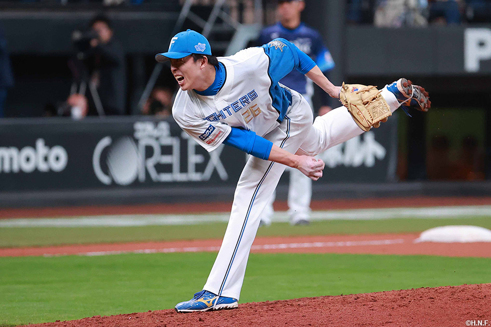 8回、四番手の田中正投手