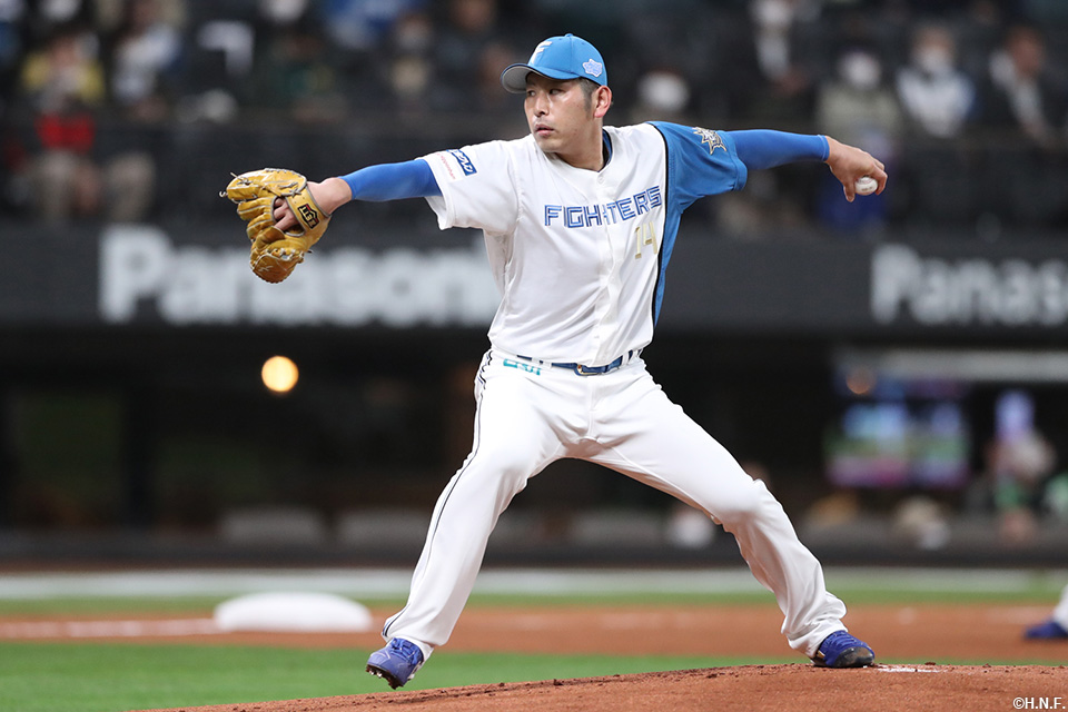 先発の加藤貴投手