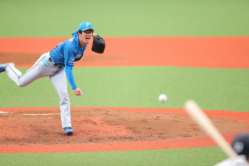 先発の北山投手03