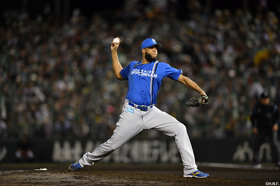 9回、三番手のロドリゲス投手