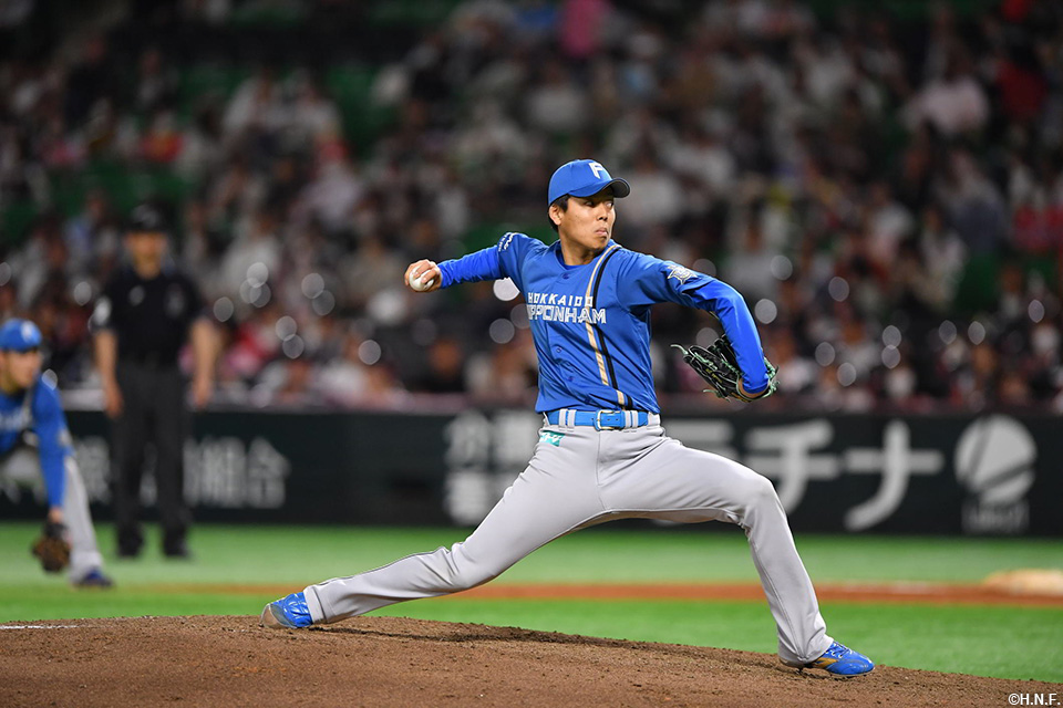 7回、四番手の杉浦投手