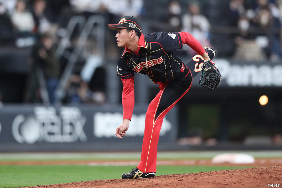 9回、五番手の宮内投手