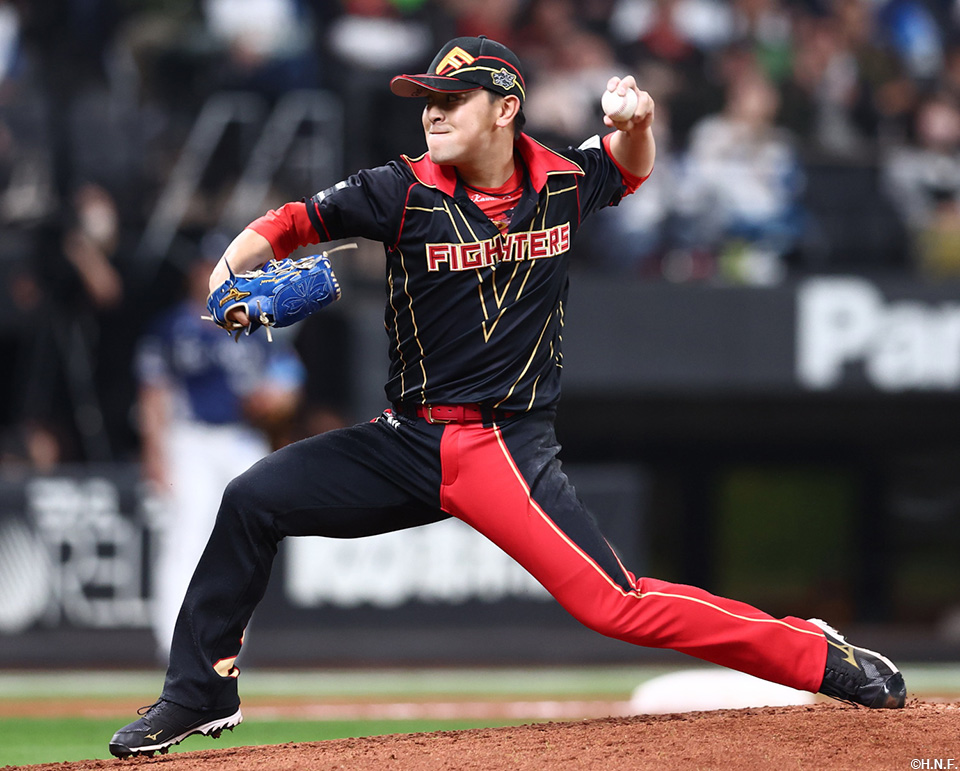 6回、三番手の河野投手