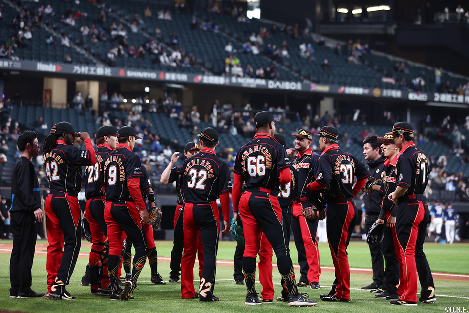 試合前の選手たち