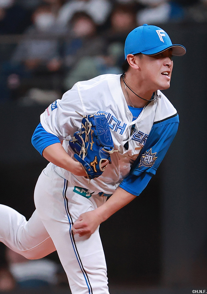 8回、二番手の河野投手