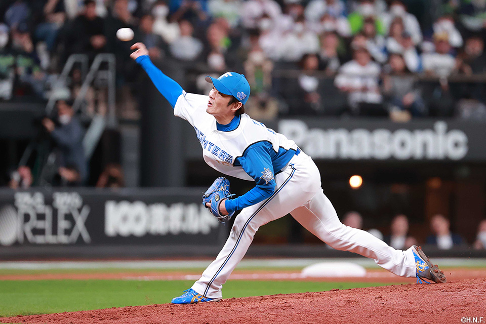 8回、四番手の玉井投手01