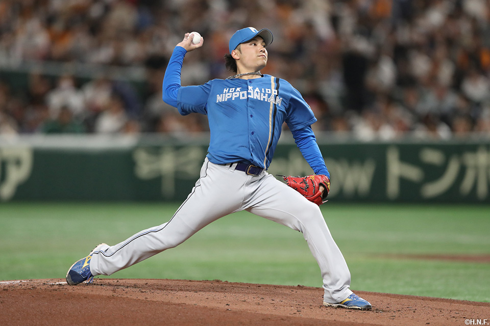 先発の伊藤投手01