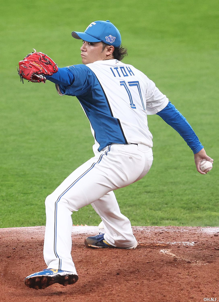 先発の伊藤投手03