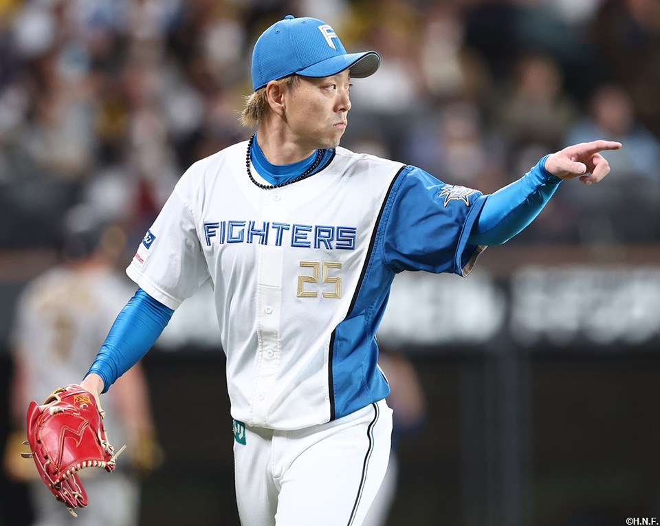 8回、二番手の宮西投手