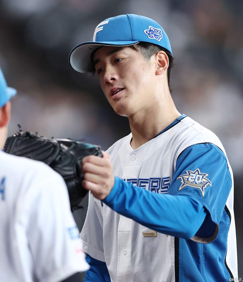 4回表を抑えた北山投手