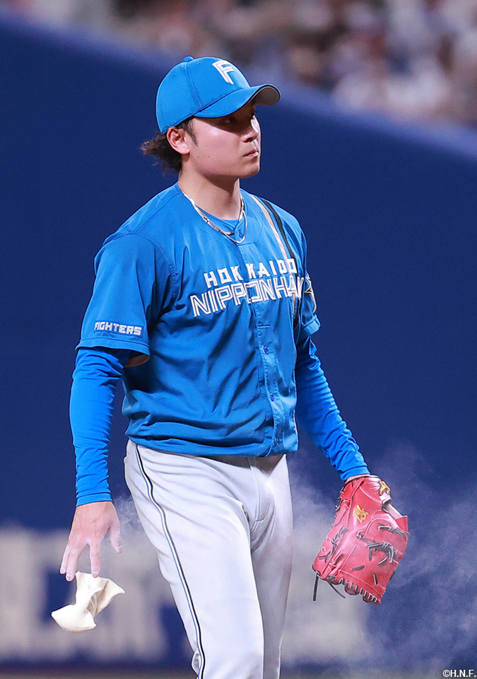 先発の伊藤投手01