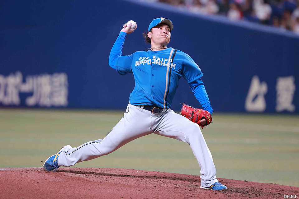 先発の伊藤投手02