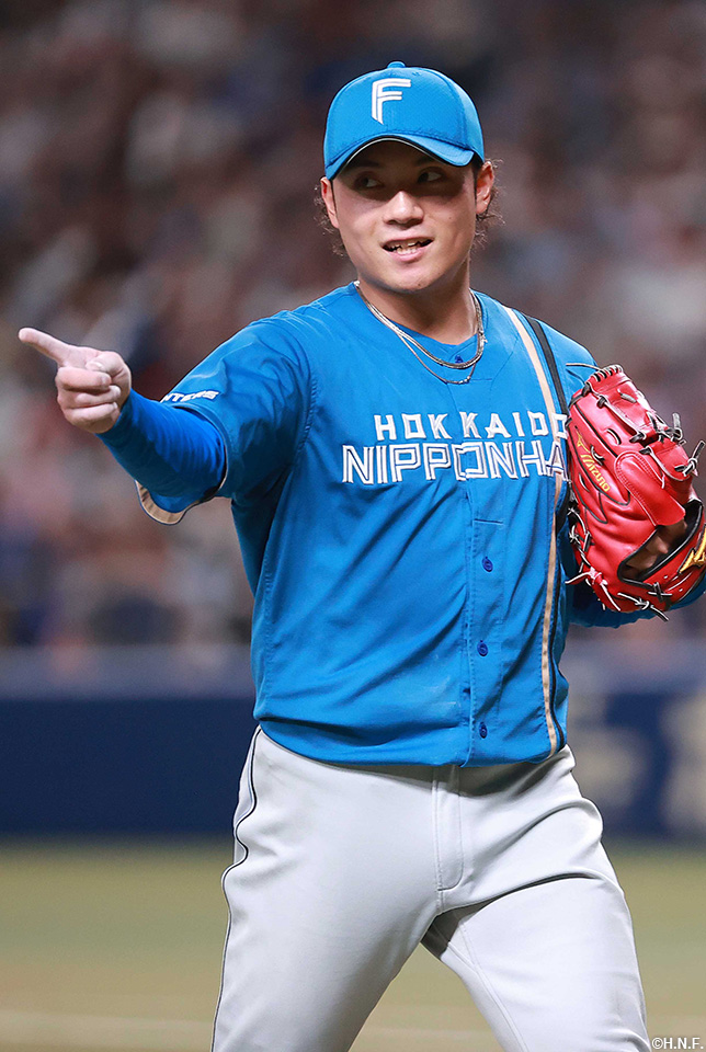 6回裏を抑えた伊藤投手02