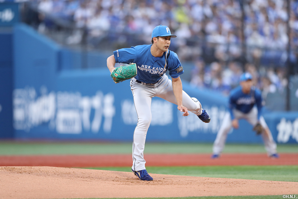 先発の上原投手01