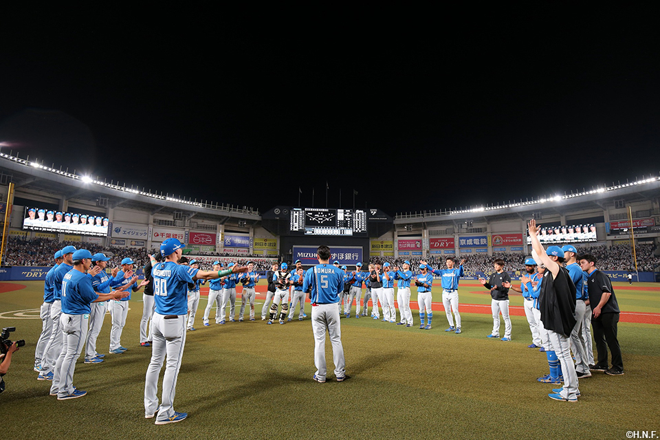 試合勝利後の儀式