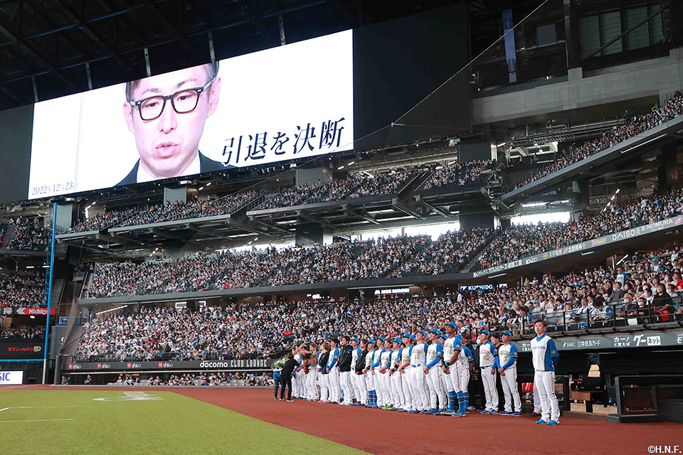 金子千尋投手引退セレモニー03