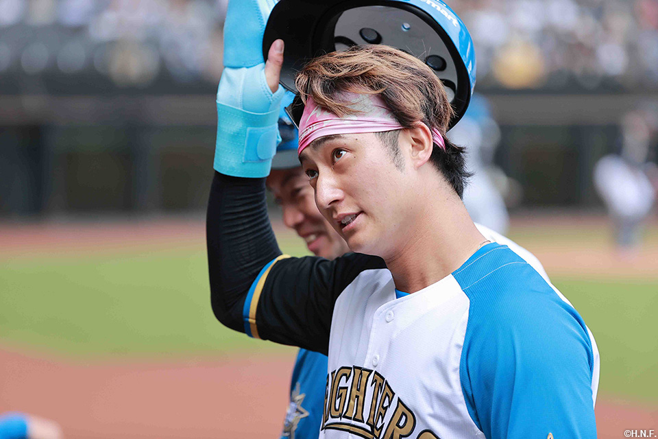 3回裏、生還した淺間選手