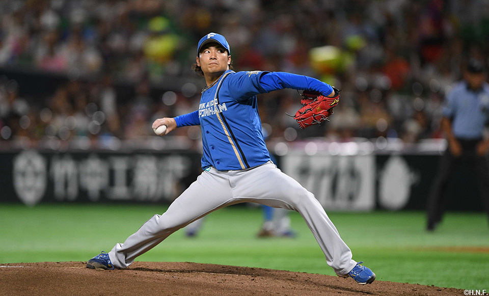 先発の伊藤投手01