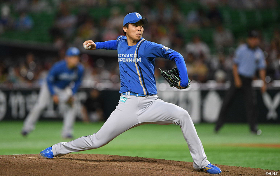 8回、四番手の杉浦投手