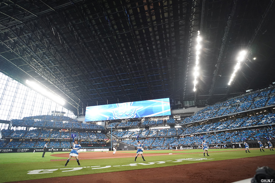 名物演出の人文字