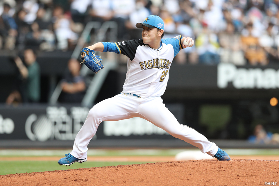 7回、三番手の河野投手