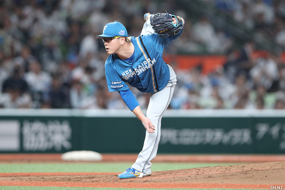 3回、三番手の生田目投手01