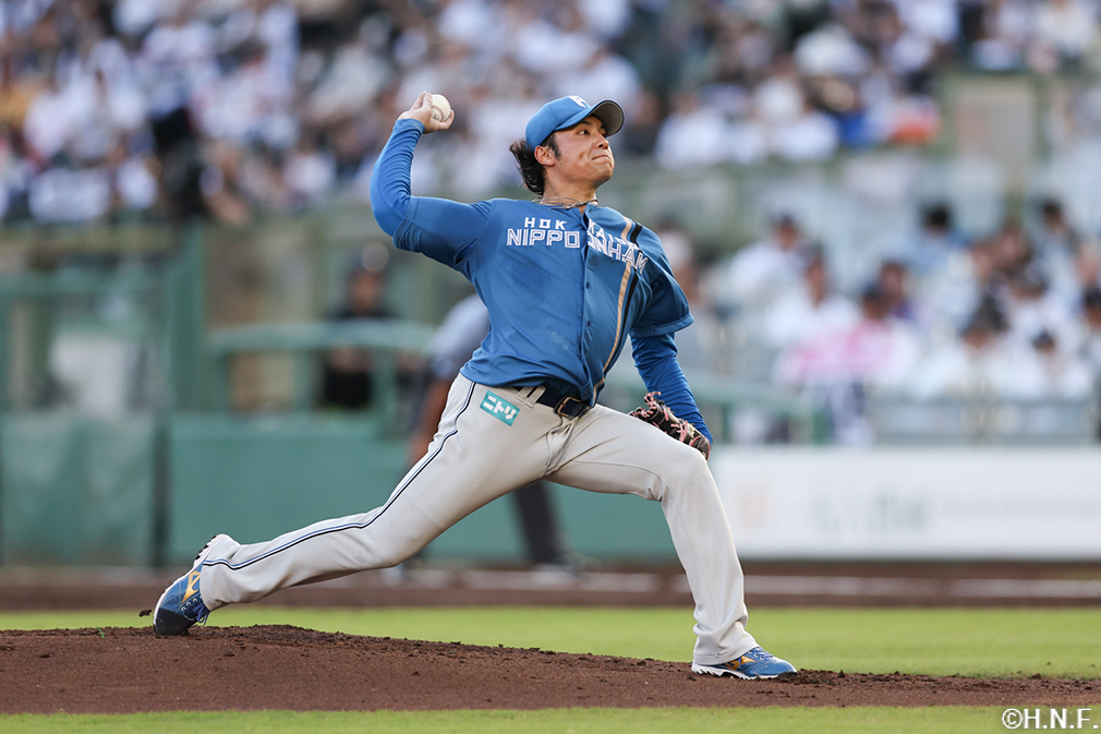 先発の伊藤投手01