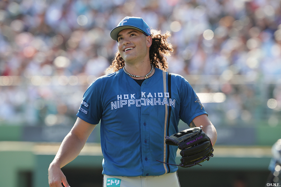 先発のポンセ投手02