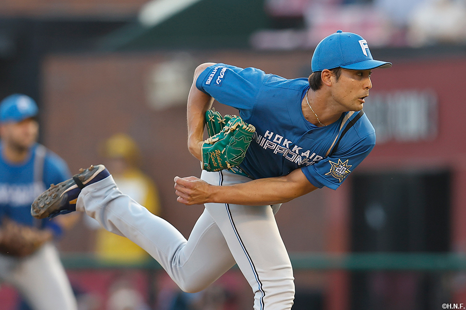 先発の上原投手01