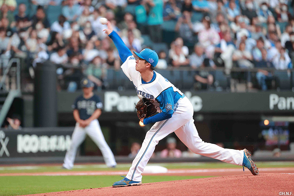 先発の上沢投手01